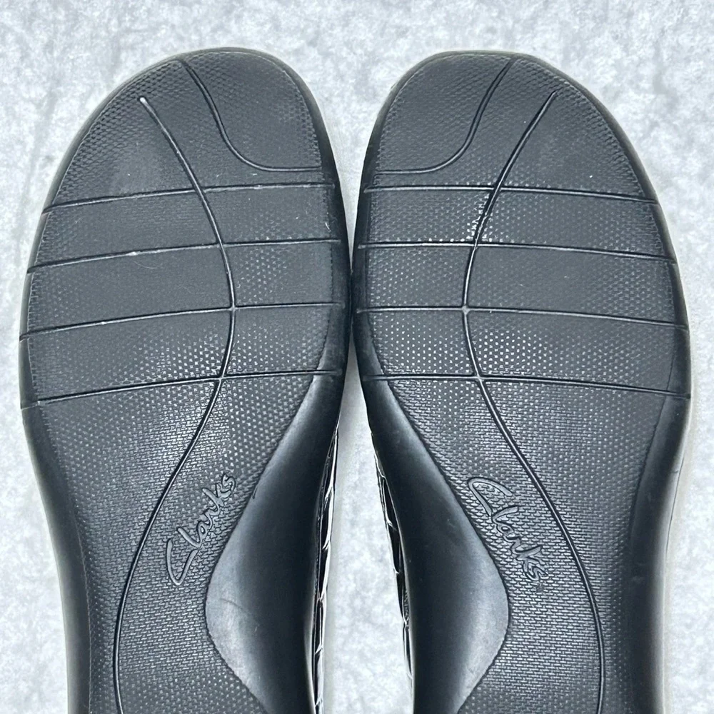 Clarks Womens Black Patent Crocodile Ashland Jam Slip On Loafer Shoes SZ 7M